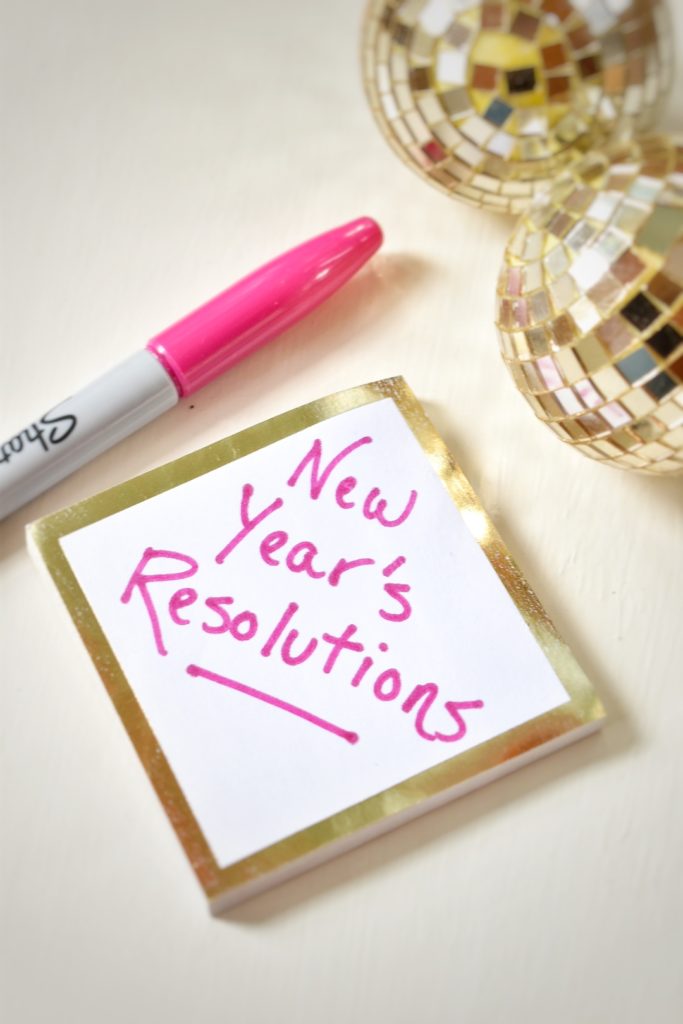 4 Tips to Make New Years Resolutions Stick ⋆ SomeTyme Place