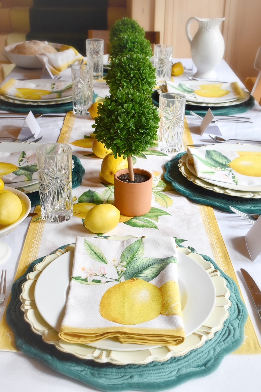 Old World Lemon and Boxwood Tablescape ⋆ SomeTyme Place